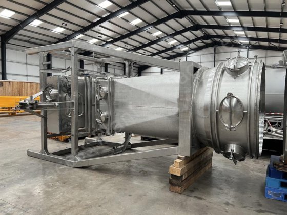 带磨机的切达干酪立式圆筒凝乳塔