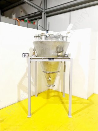 1,500リットルV型ステンレス製パウダーミキサー ブレンダー