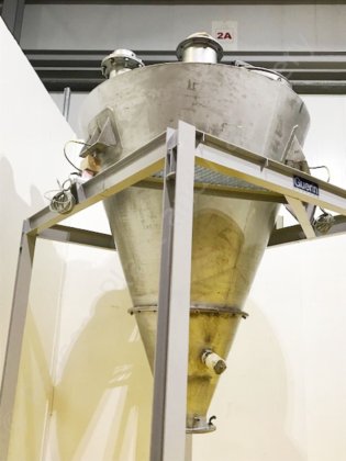 1,500リットルV型ステンレス製パウダーミキサー ブレンダー