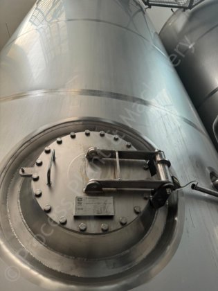 60,000 L シュワルテミルフォー 超清浄無菌ジャケットタンク ボトムエントリーミキサー付