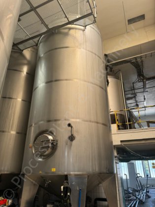 60,000 L シュワルテミルフォー 超清浄無菌ジャケットタンク ボトムエントリーミキサー付