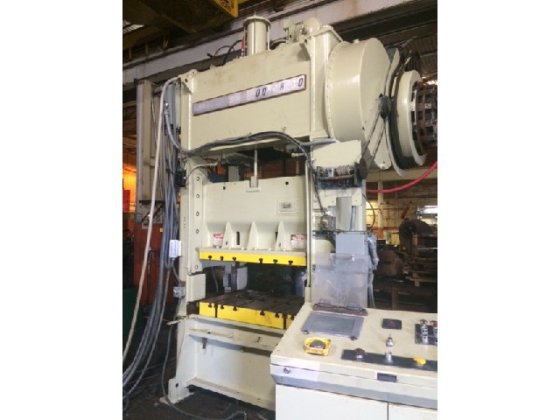 100 ton Niagara 48"x30" Used
