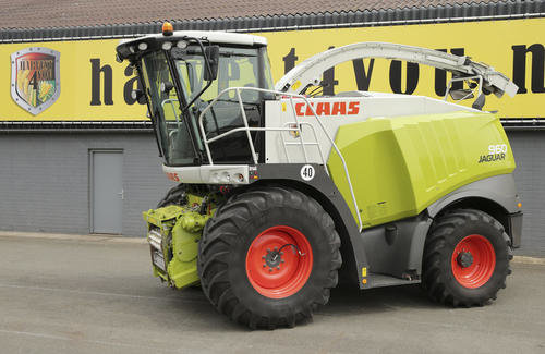 2011 Claas Jaguar 960 in