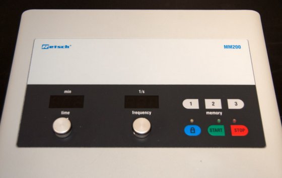 Retsch MM200 混合磨/球磨机