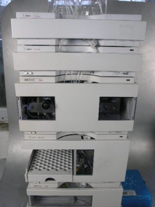Agilent 1100 HPLC，带 Gameboy、软件、许可证和 PC