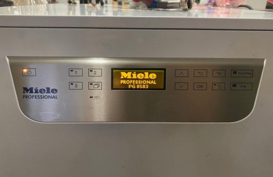 Miele PG8583 实验室洗碗机
