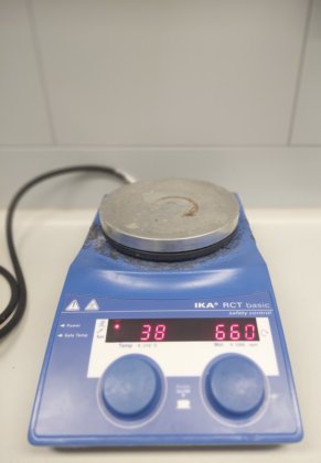 IKA RCT 基本型磁力搅拌器,带加热和磁力搅拌子