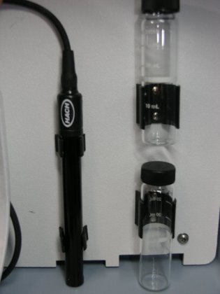 CEL/850 便携式基本饮用水实验室