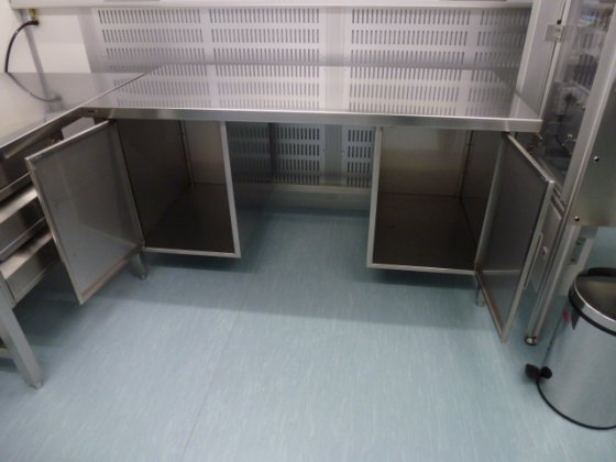 不锈钢书桌 150x70 厘米