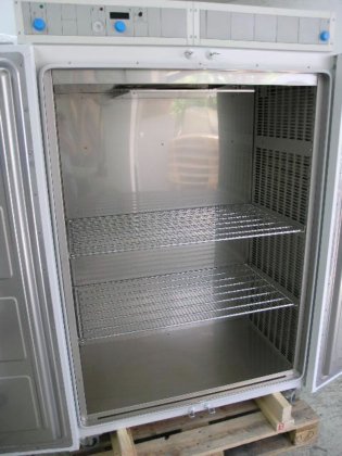 贺利氏 UT6760 烤箱