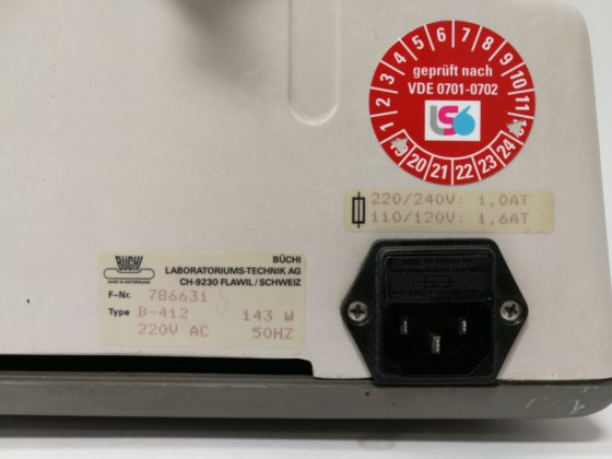 Büchi B-412 型洗地机