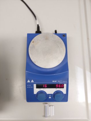 IKA RCT 基本型磁力搅拌器，带加热和磁力搅拌子