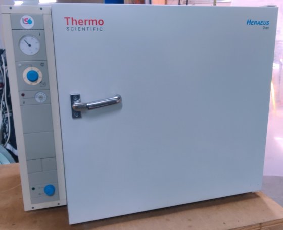 贺利氏 B 6120 培养箱