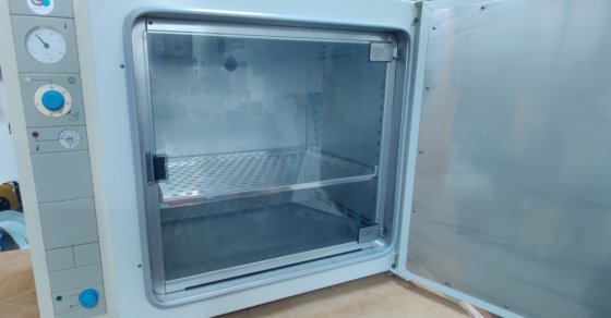 贺利氏 B 6120 培养箱