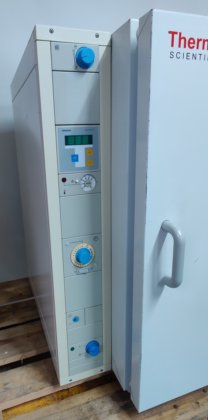 贺利氏 UT 6200 加热柜，250°C