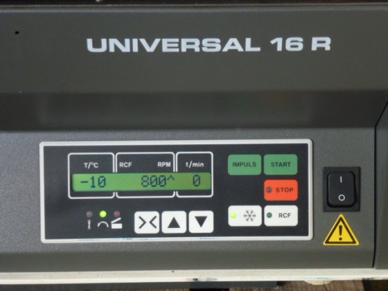 Hettich Universal 16R 带旋转式转子的冷冻离心机