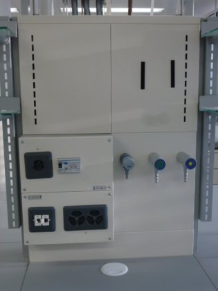 Walder MC6 实验室家具（配有电源板