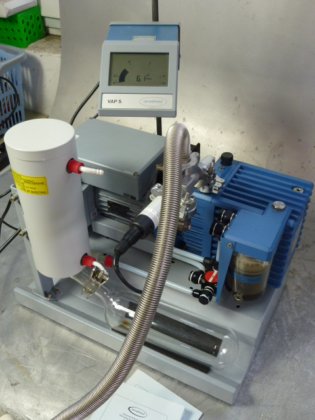 Vacuubrand PC 8 配 RC