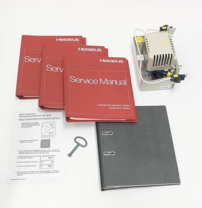 带湿度控制装置的贺利氏沃世 HC 2033 气候试验箱