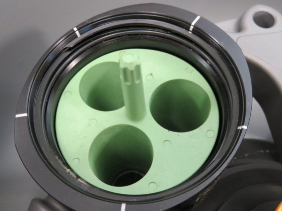 贺利氏多功能离心机 1S 配有 TTH400 旋转式转子和