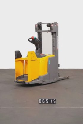 永恒力高举升卡车驾驶室