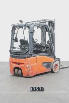 林德三轮前叉车