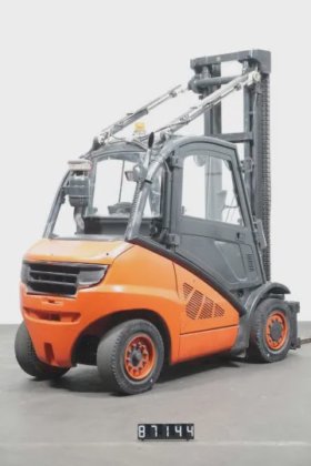 林德四轮前叉车