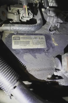 耶鲁四轮前装载机