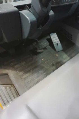 永恒力四轮前叉车