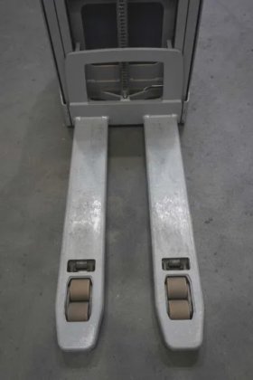 永恒力高举升卡车牵引杆