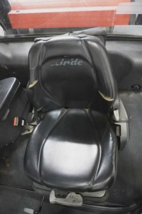 林德四轮前叉车