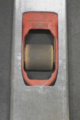 林德高举叉车驾驶室