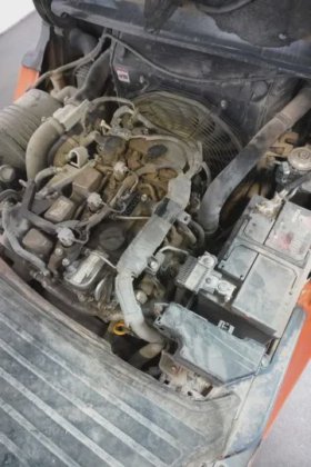 丰田四轮前装载机