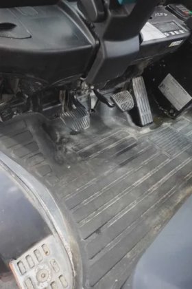 丰田四轮前装载机