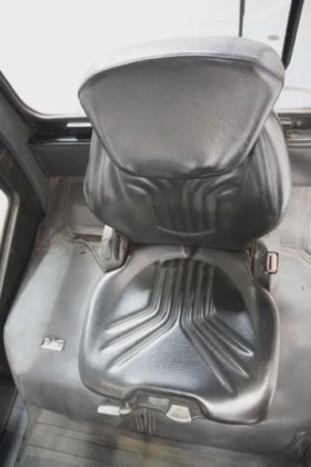 丰田四轮前装载机