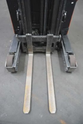 丰田前移式叉车