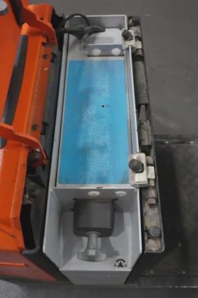 丰田低位拣选机