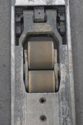 丰田低位拣选机