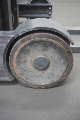 林德前移式叉车