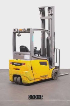 永恒力三轮前叉车