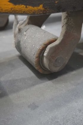 永恒力低升降卡车耕耘机