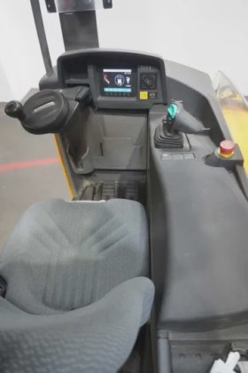 永恒力前移式叉车