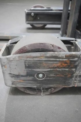 丰田前移式叉车