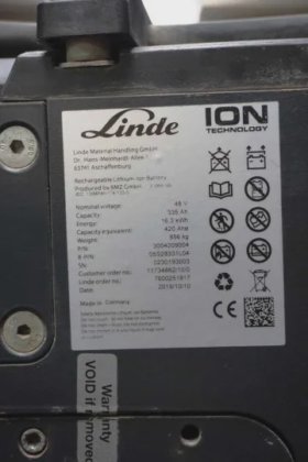 林德四轮前叉车