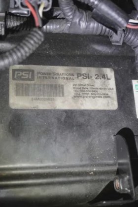 耶鲁四轮前装载机