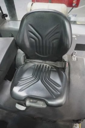 永恒力四轮前叉车