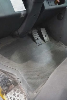 永恒力四轮前叉车