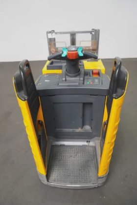 永恒力高举升卡车驾驶室