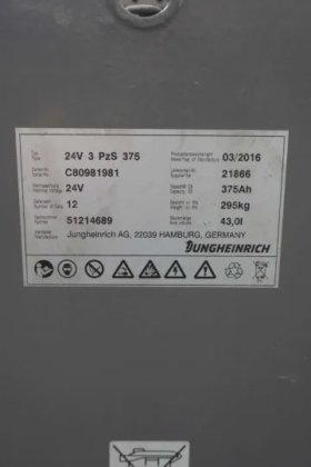 永恒力高举升卡车驾驶室