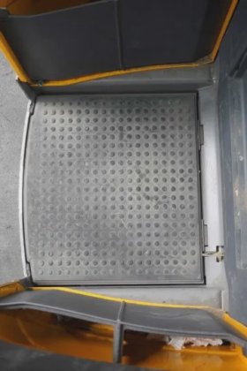 永恒力高举升卡车驾驶室